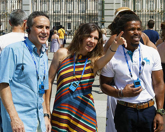 Rádio-guias, sistema de visita em grupo, sistema tour guide